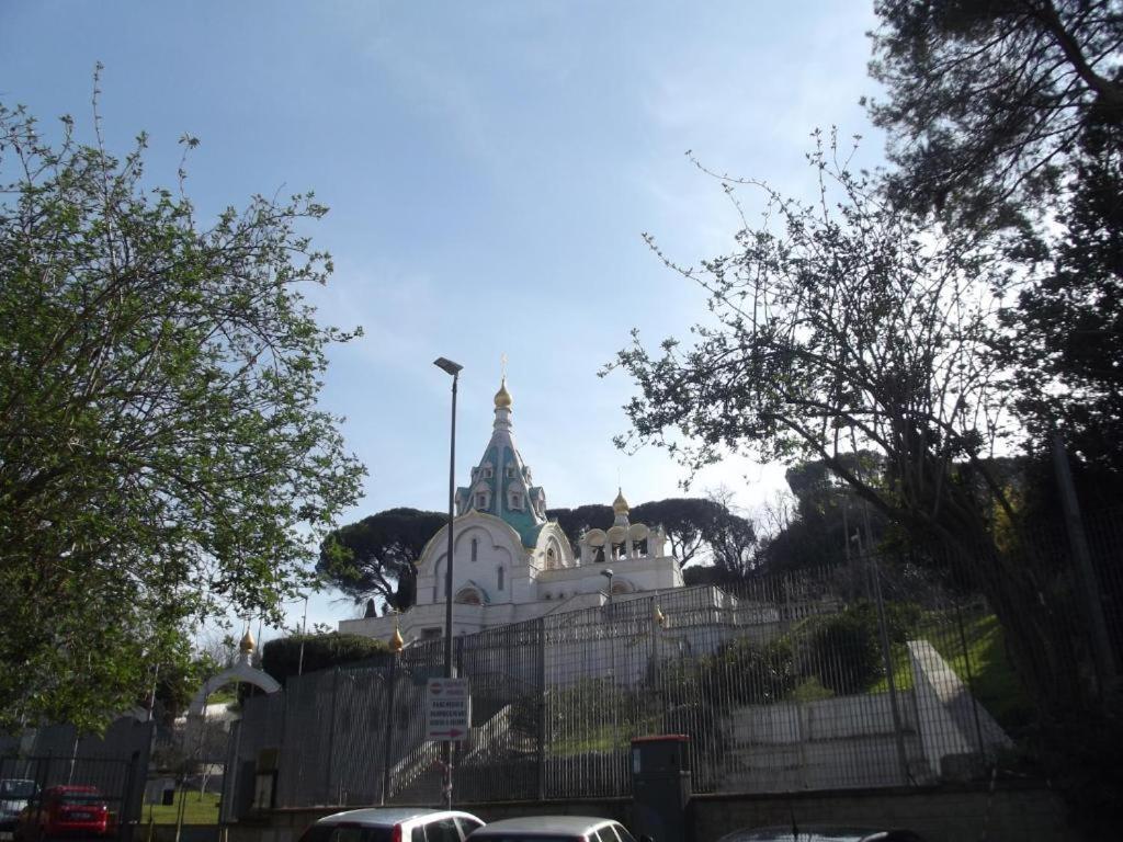 Gasthuis Dema Vatican *